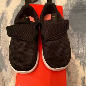 Brand new Nike runners.